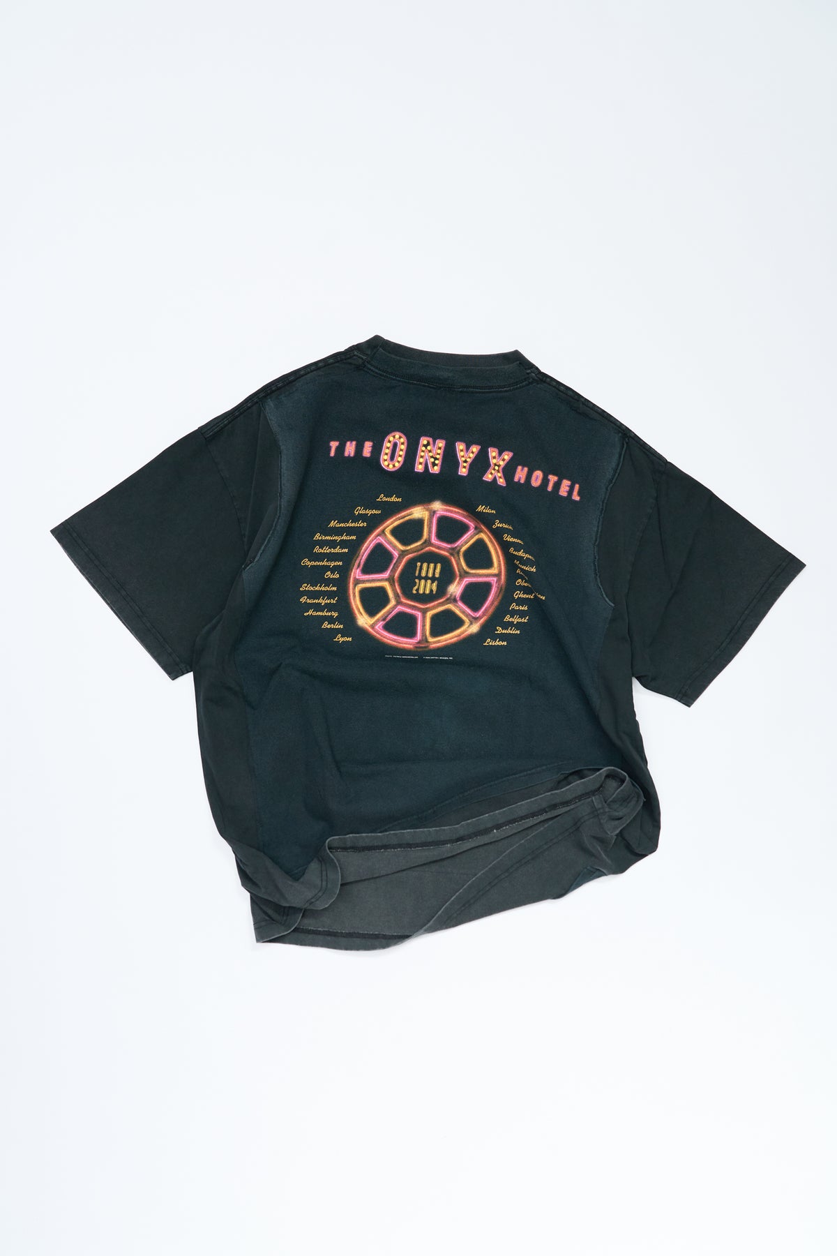 "OVEREXPOSED" 2004 Britney Spears × Vintage OUTLW Tee