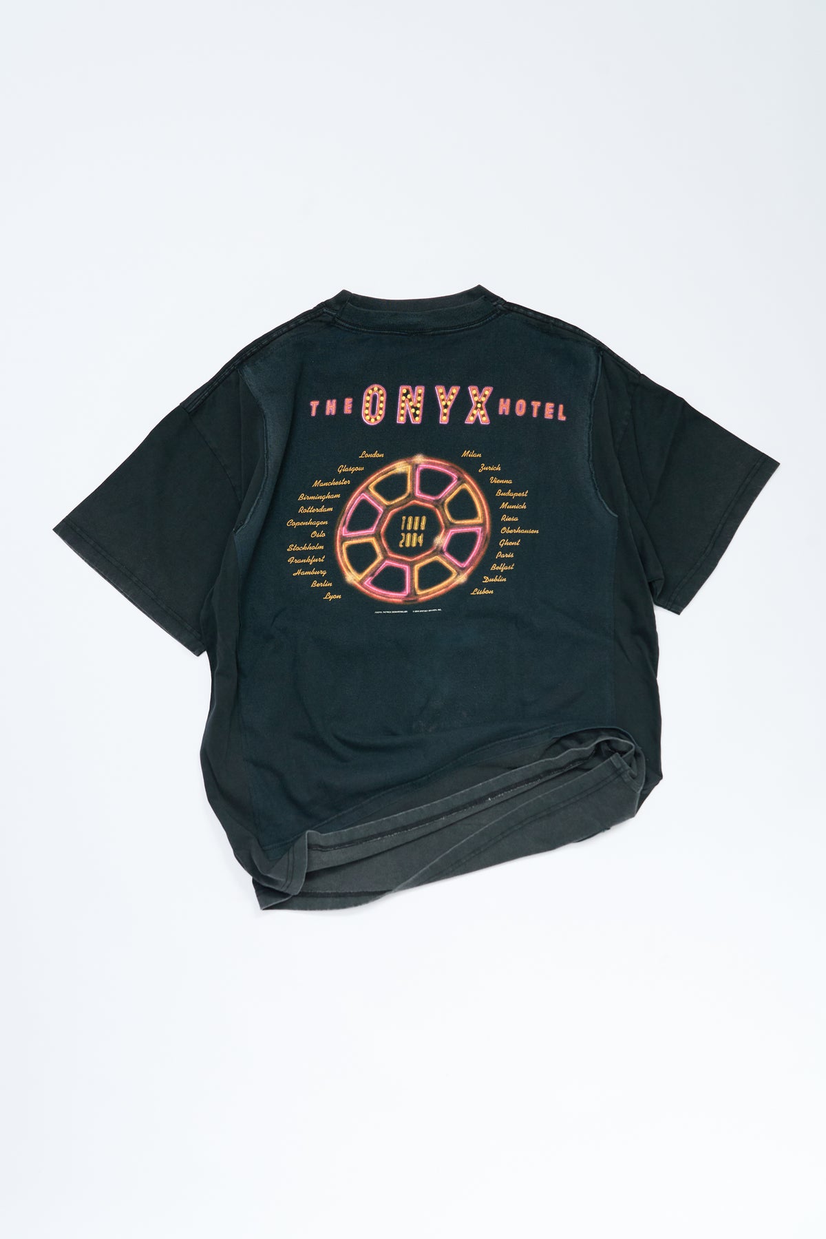 "OVEREXPOSED" 2004 Britney Spears × Vintage OUTLW Tee