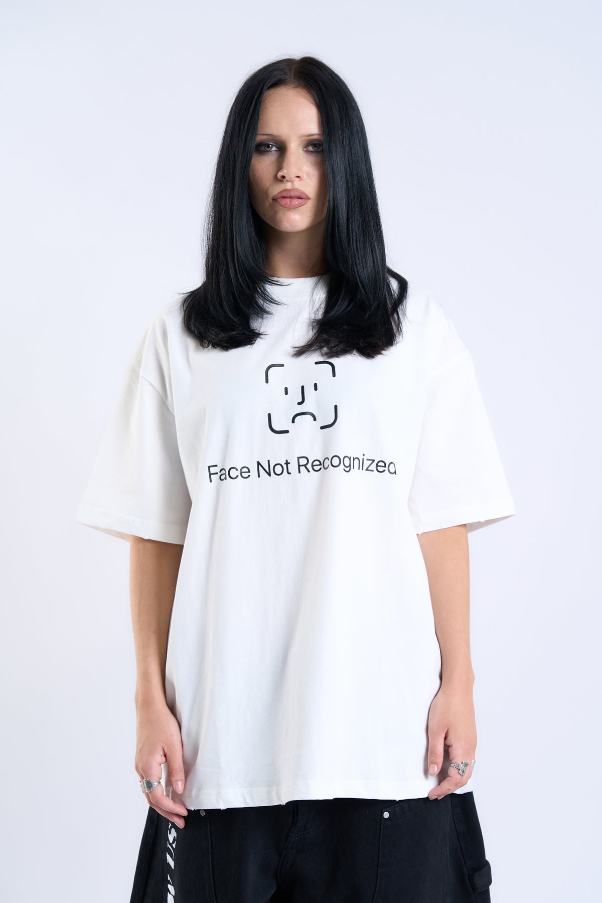FACE ID RELAXED TEE (WHITE)