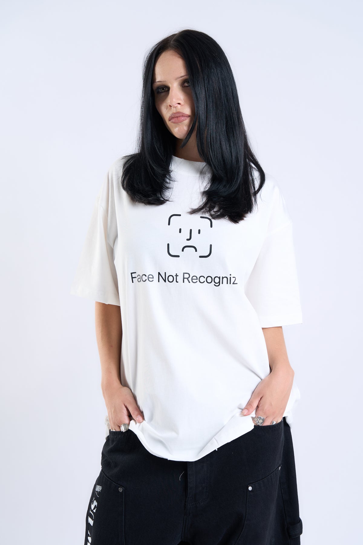 FACE ID RELAXED TEE (WHITE)