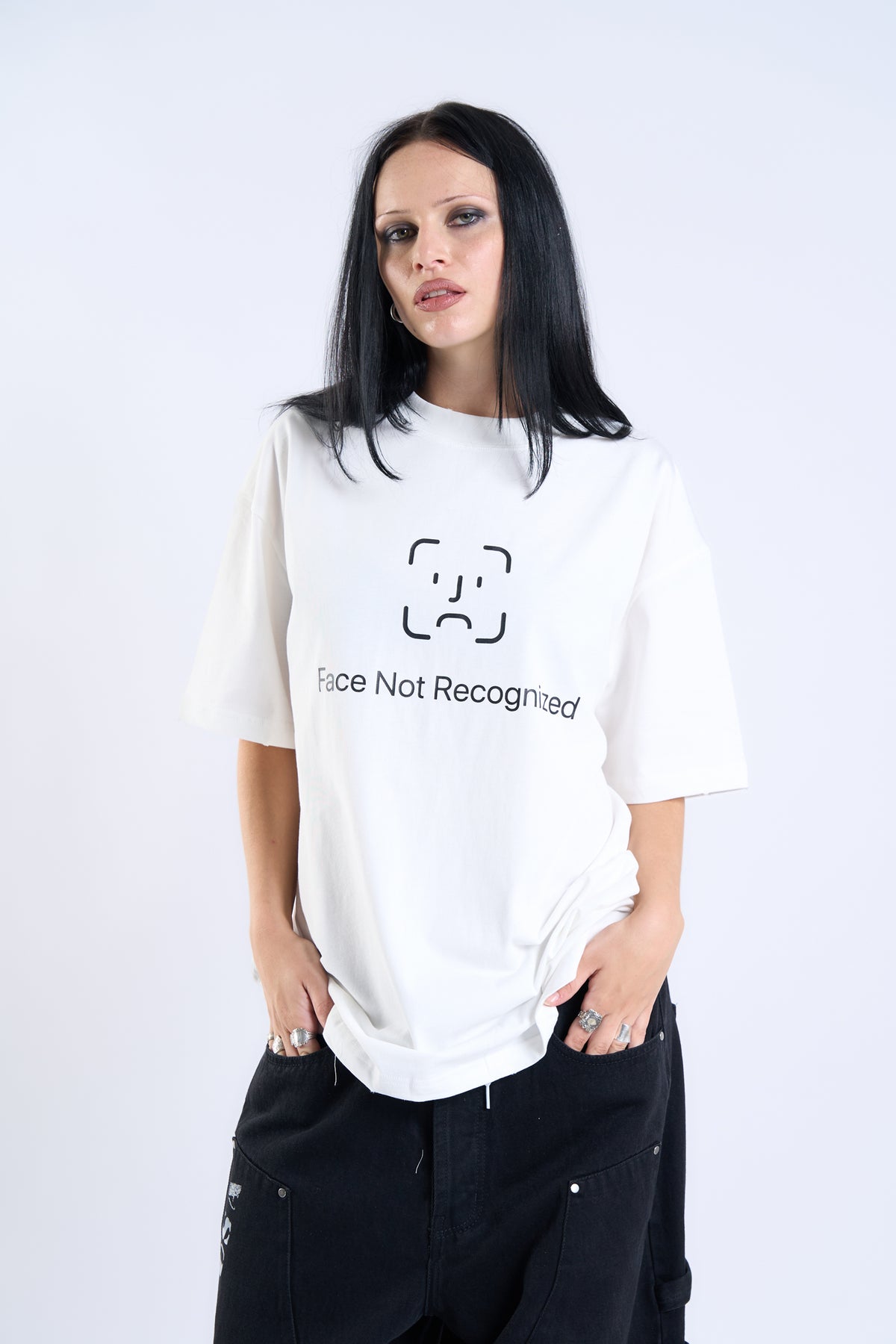 FACE ID RELAXED TEE (WHITE)