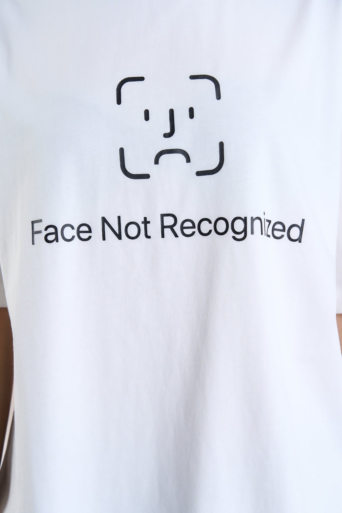 FACE ID RELAXED TEE (WHITE)