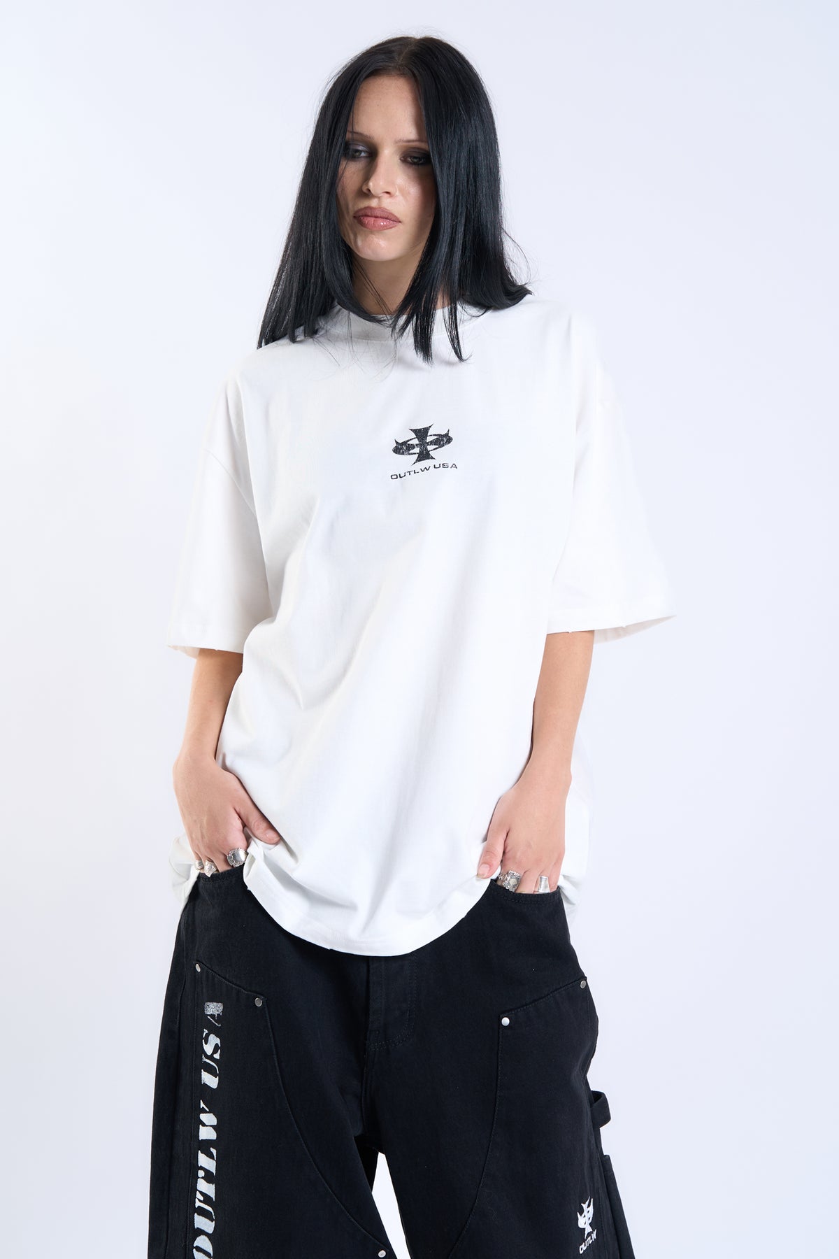 OUTLW RELAXED TEE WHITE