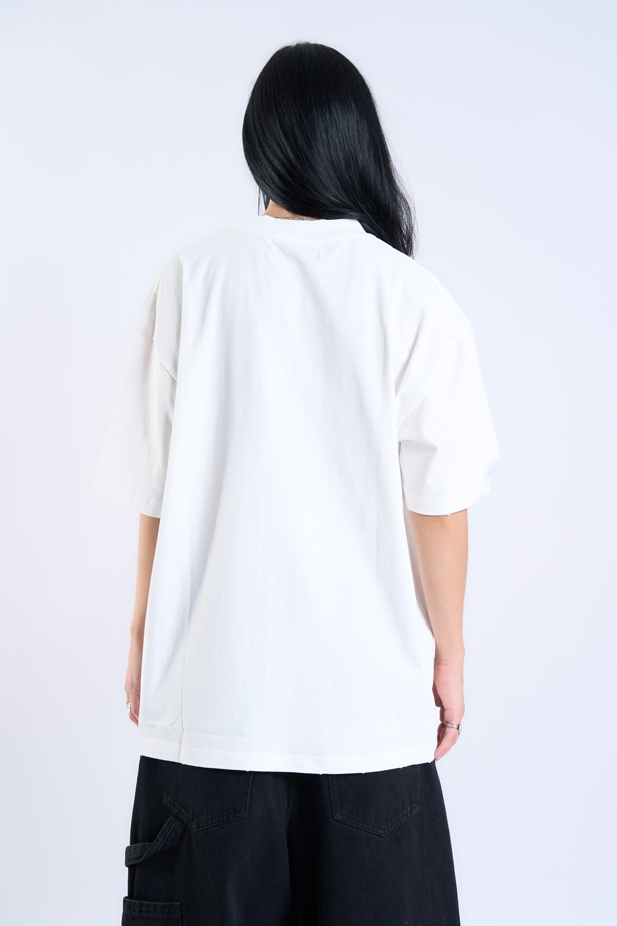 OUTLW RELAXED TEE WHITE