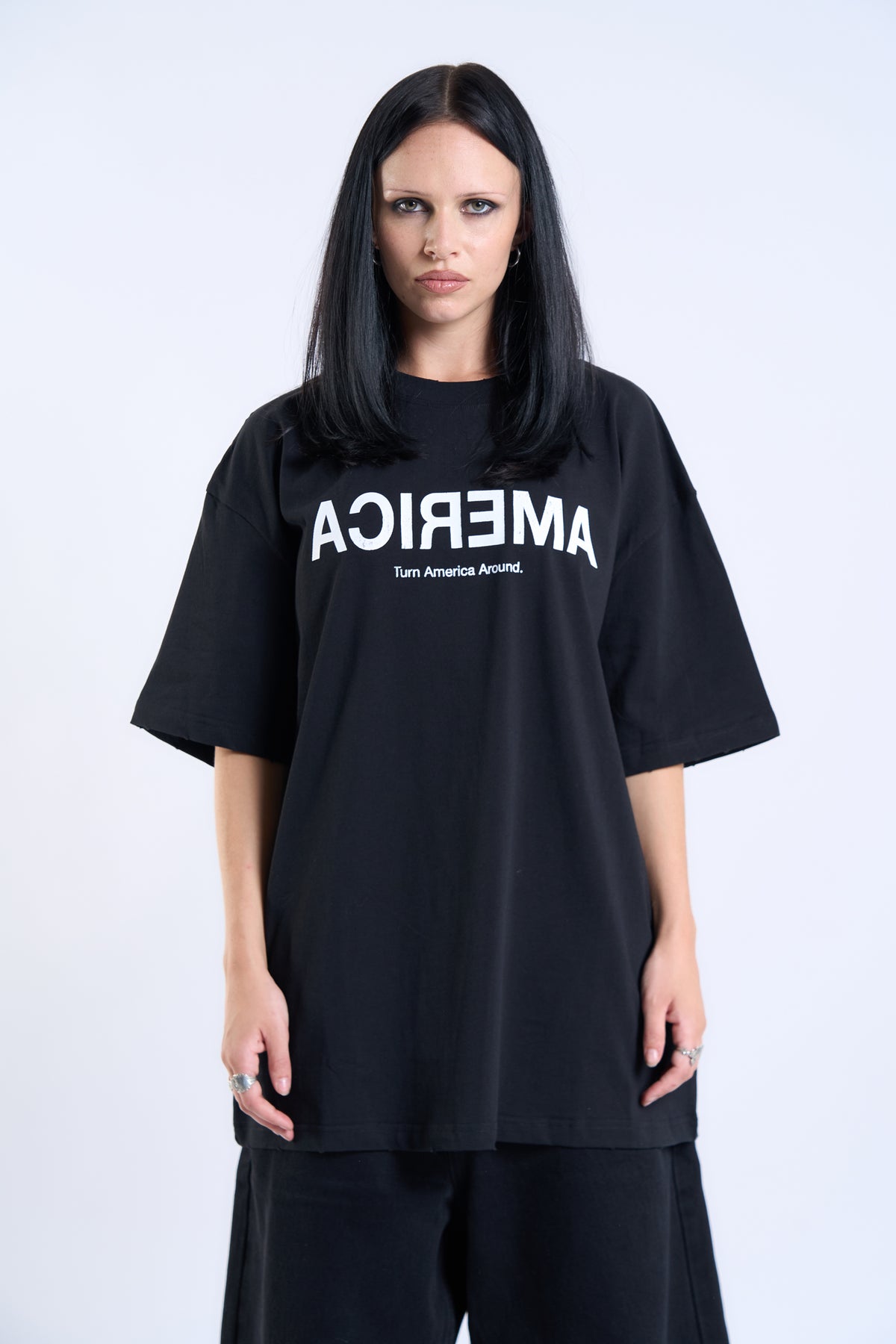 TURN AMERICA AROUND RELAXED TEE