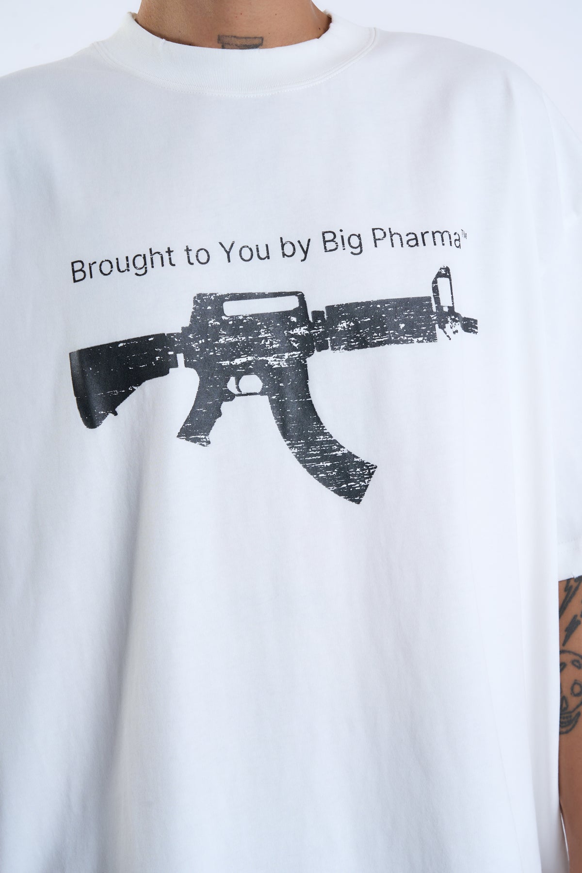 BIG PHARMA RELAXED TEE
