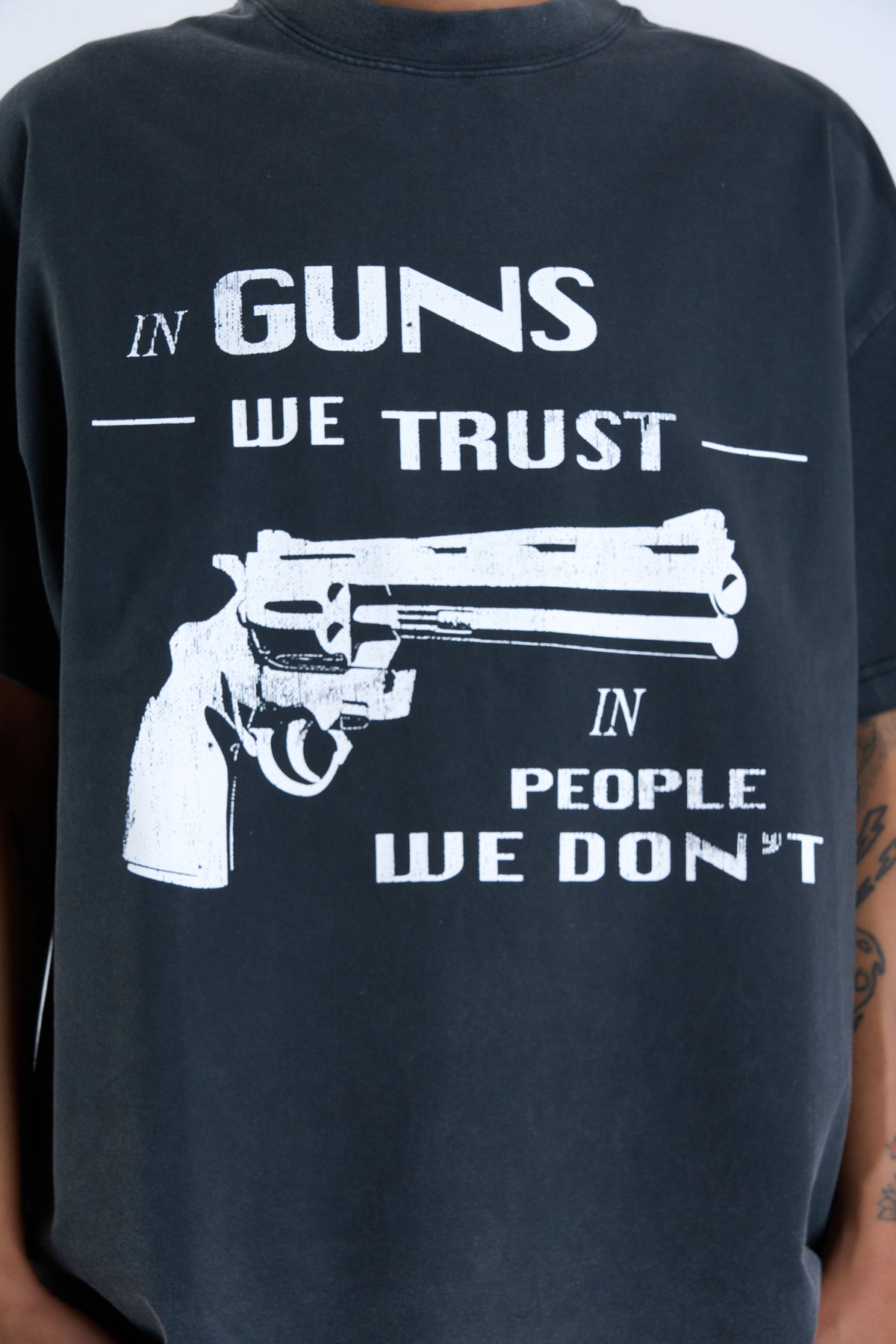 IN GUNS WE TRUST TEE