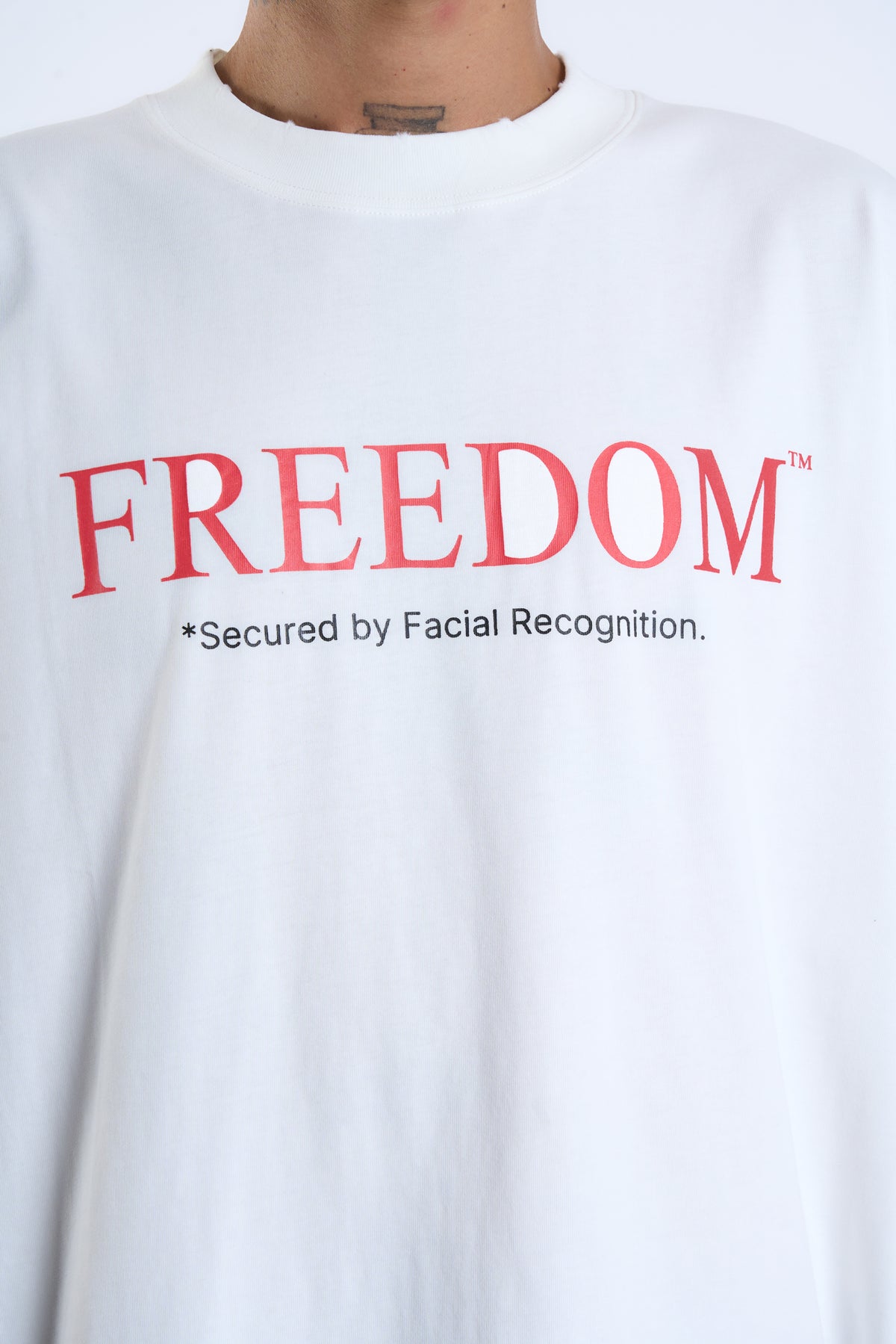 FREEDOM™ RELAXED TEE