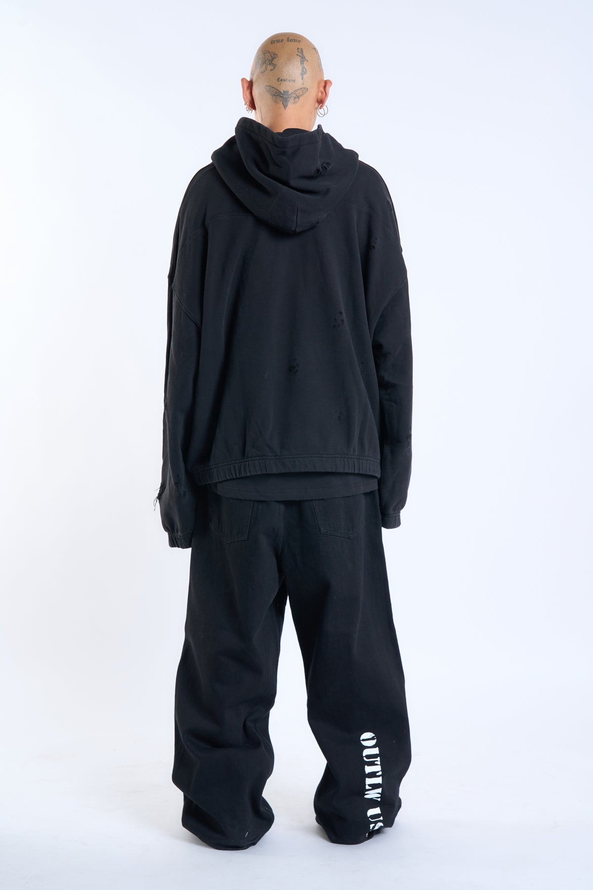 DISTRESSED CUNTRY HOODIE