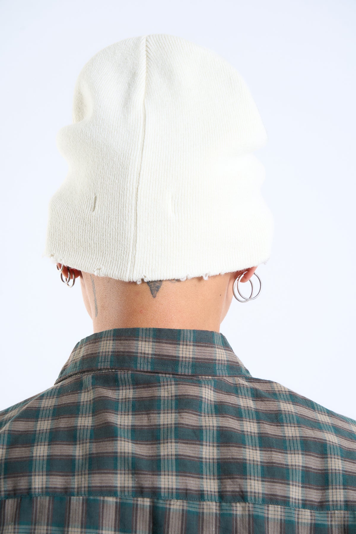 IRON SPUR BEANIE OFF-WHITE