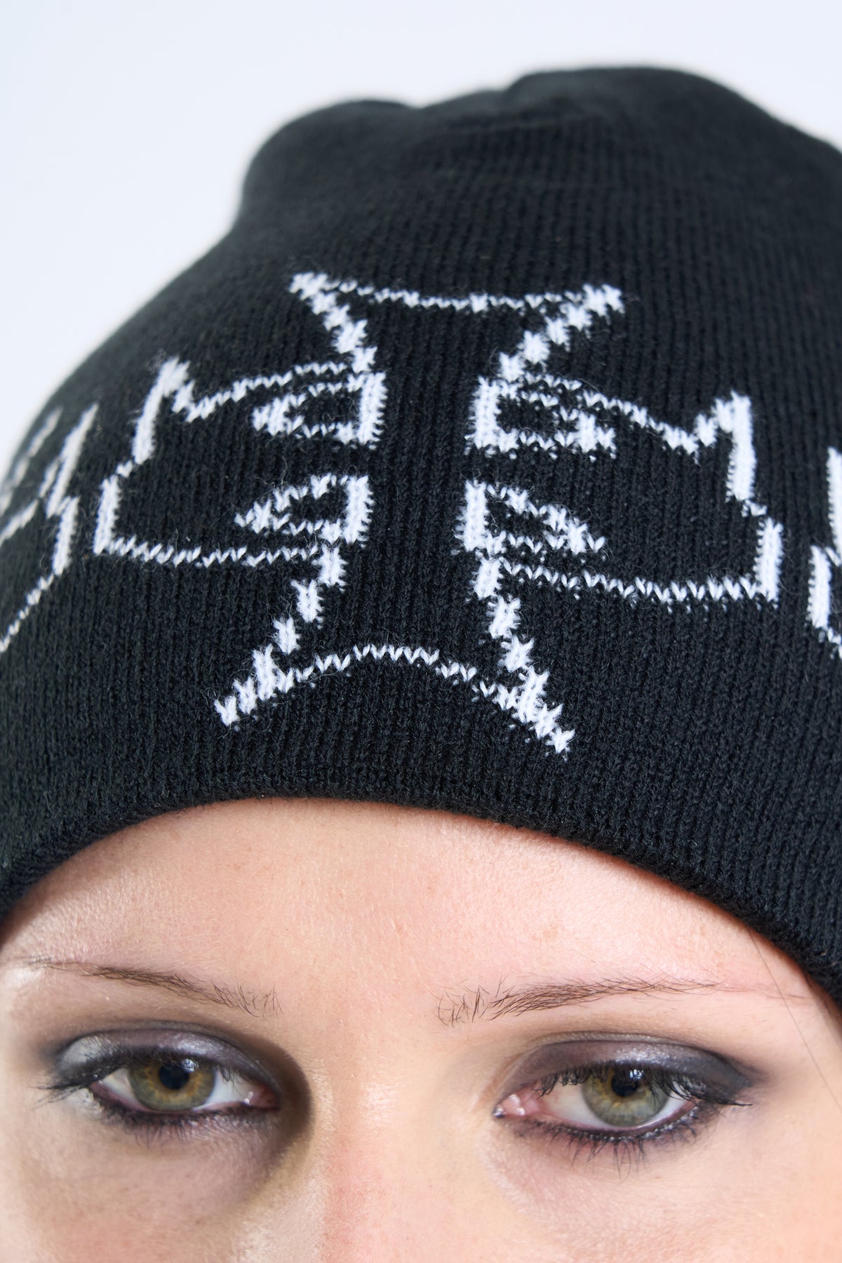IRON HALO BEANIE