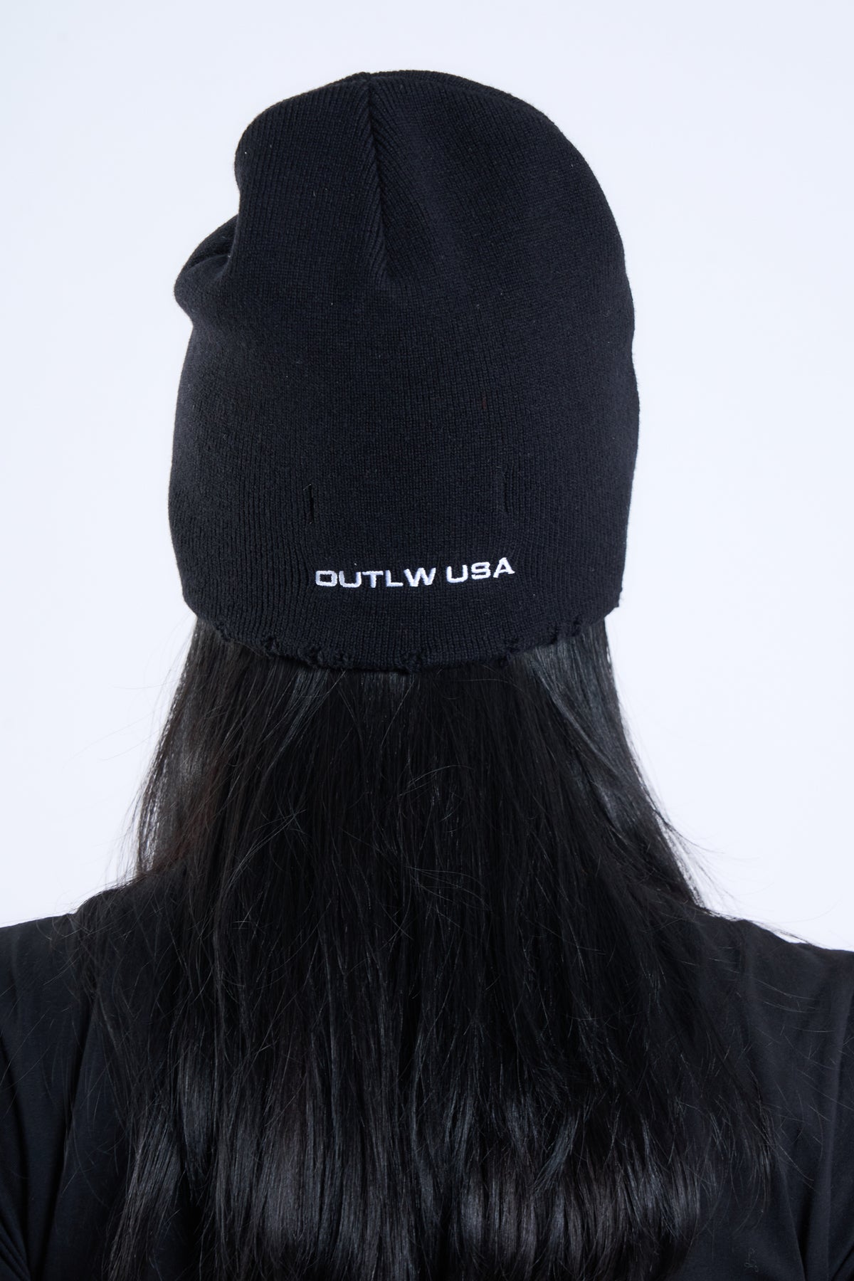 IRON SPUR BEANIE BLACK